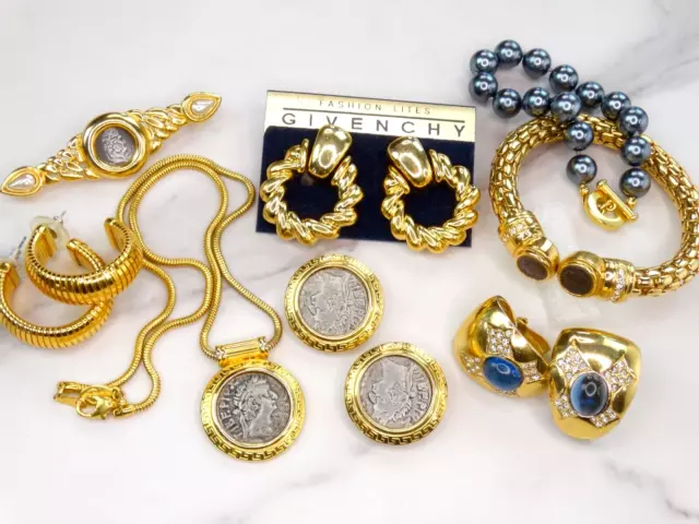 Roman Coin 80S Jewelry Lot Signed Ciner Givenchy Carolee Gold Mogul Gripoix Cabs