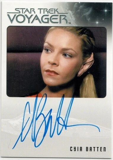 WOMEN OF STAR Trek A&I - Cyia Batten as Irina - VOY Auto £14.46 ...