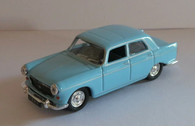 UNIVERSAL HOBBIES UH idem NOREV METAL HO 1/87 PEUGEOT 404 BERLINE 1961 bleu