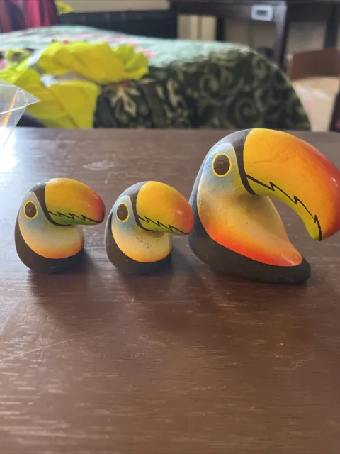 toucan bird figurine