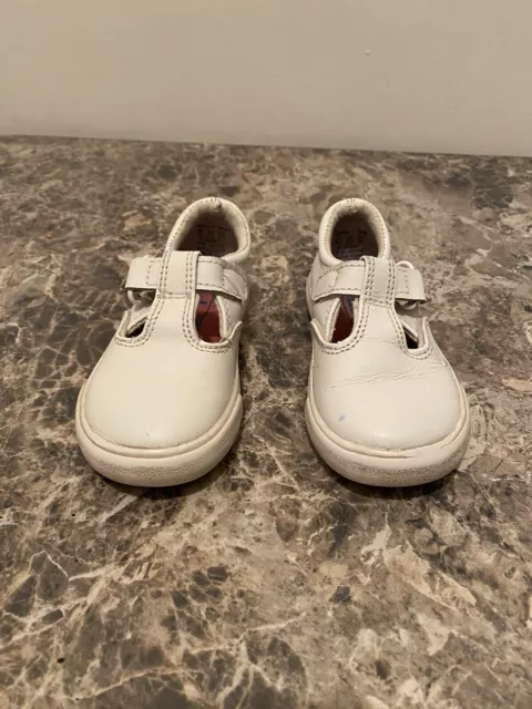 Keds Baby Toddler White DAPHNE Girls T-Strap Shoe — US Size 6M — Used As Is 2