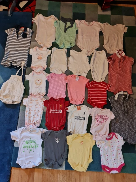24 Baby Girl Boy Clothes Bodysuits Vests Mixed Size Newborn 3 to 24 Months