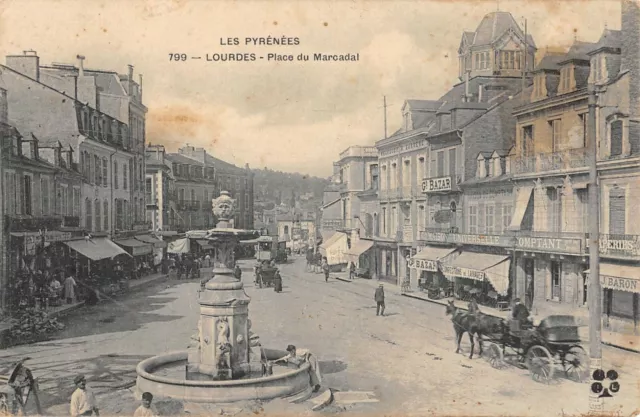 Cpa 65 Lourdes Place Du Marcadal