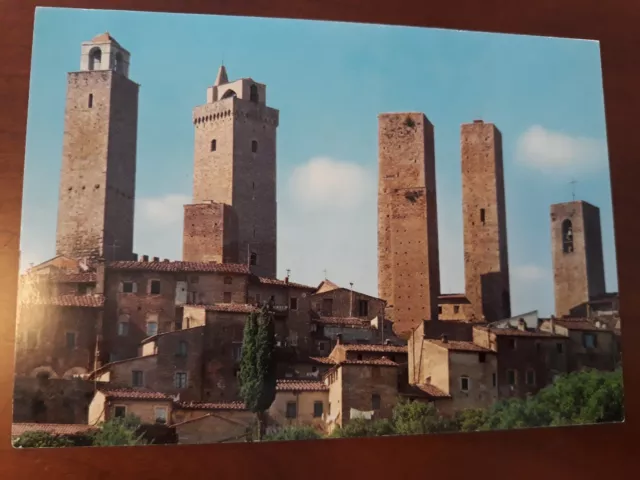 Cartolina CITTà DI SAN GIMIGNANO - Panorama (Siena) fg Viaggiata (1976)