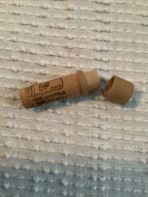 Vintage BOYE Wooden Holder Case Tube & Needles Antique Size 10