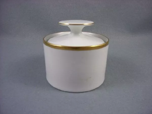 Thomas Medallion Gold  Broad Band Covered Sugar Bowl