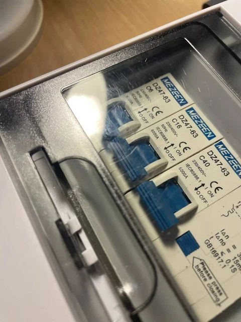 FUSED BOX CONSUMER Unit Electrical Enclosure 5 Way £17.97 - PicClick UK