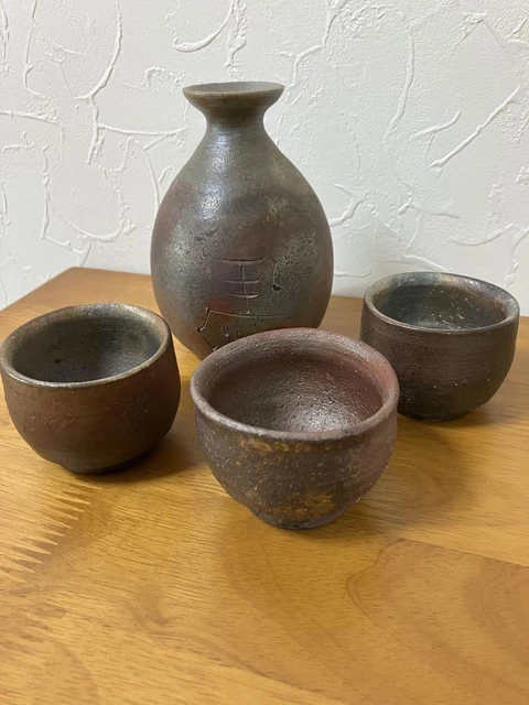 Bizen Ware Sake Cup Bottle And Set