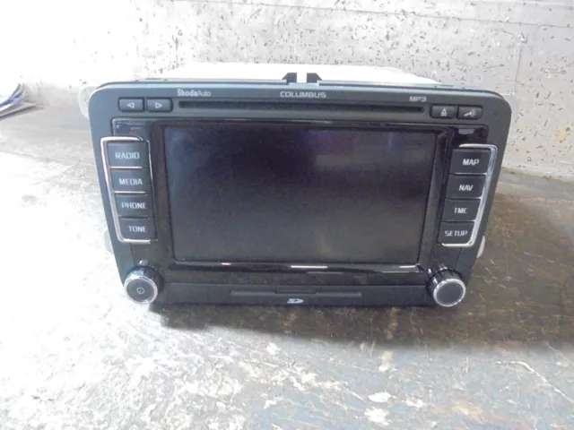 Radio CD Skoda Superb II 3T Columbus MP3 3T0035680A 211791