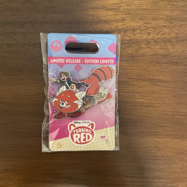 2022 DISNEY PARKS Pixar Turning Red Mei Lee Panda Limited Edition Pin