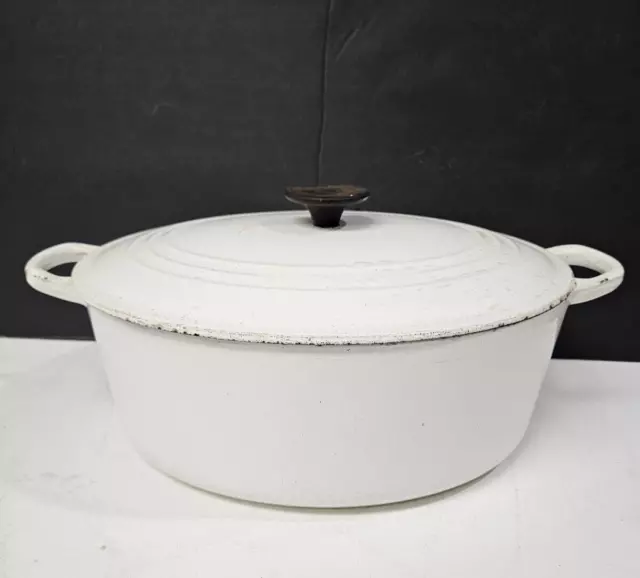 LE CREUSET #31 6.75 Quart White  Enameled Cast Iron Oval Dutch Oven & Lid