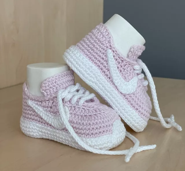 Babyschuhe/Baby Sneaker gehäkelt,gestrickt Neu