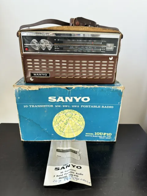 Vintage Sanyo 10U-P10 Transcontinental 10 Transistor Radio + Case Headphones Box