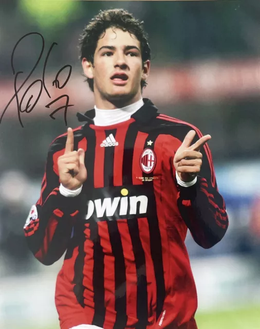 Football - Alexandre Pato Signed 10x8 Pre-Print AC Milan Photo - Brazil -