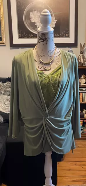 EVE HUNTER Green Top With Lace Cami Connected Size 18 BNWT