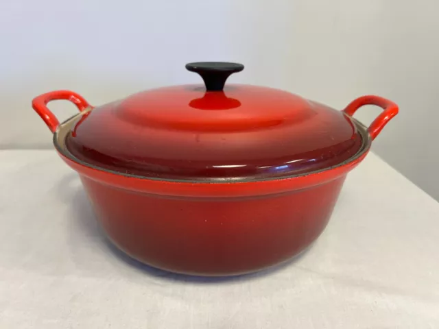 Le Creuset Red Casserole Dish 28 cm Round Dutch Oven Pot Pan