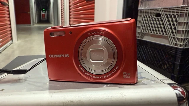 OLYMPUS STYLUS SMART VG - 180 - Digital Camera $144.12