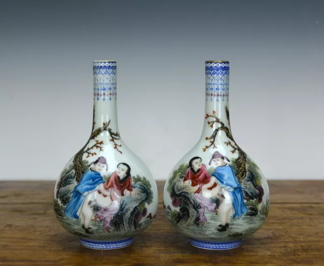 Pair Republic Chinese Qing Qianlong MK Famille Rose Enamel Porcelain Vase