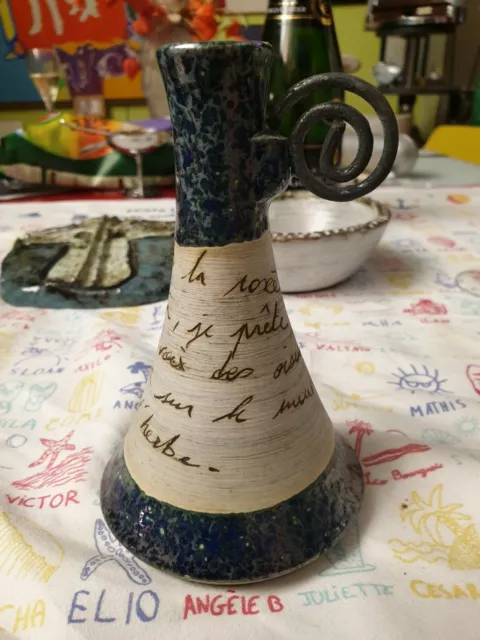 Ancien Vase soliflore avec fer forgé poėme fr ceramique frf signé 15cm de haut
