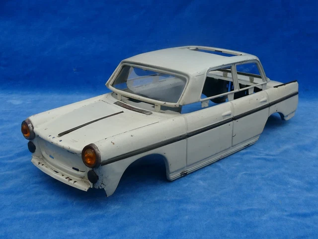 JOUSTRA - VOITURE américaine cabriolet mécanique avec chauffeur et son JOUSTRA - VOITURE américaine cabriolet mécanique avec chauffeur et son