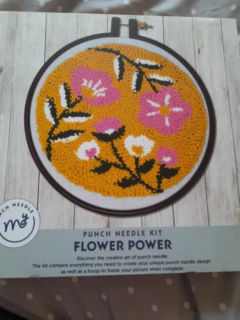 Mushroom - Punch Needle Kits Includes Punch Needle Yarn 15cm
