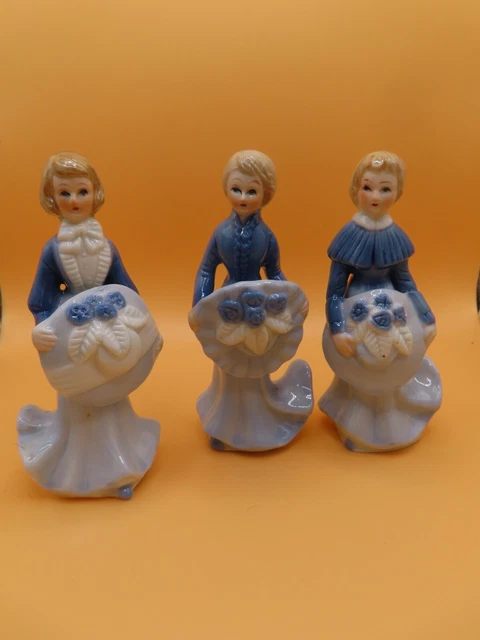 CAPODIMONTE 3 donne IN Porcellana 11 cm h