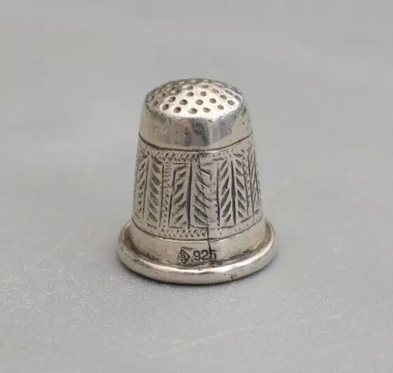 Vintage Silver 925 Thimble