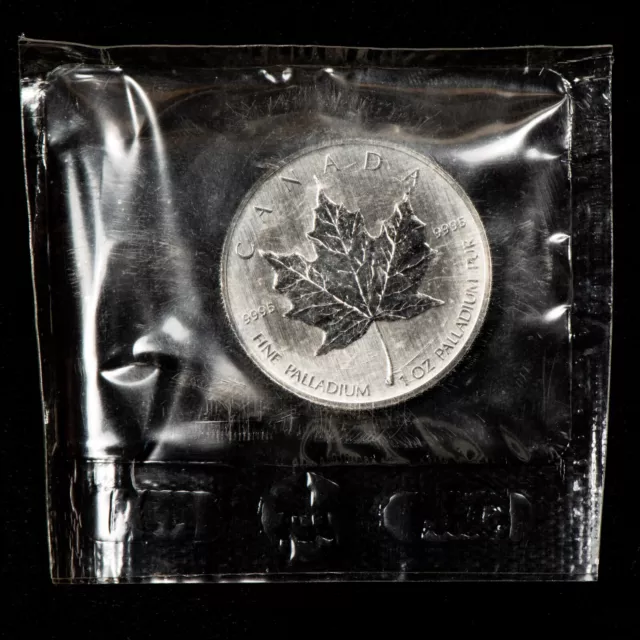 2009 $50 Canada 1 oz Palladium Maple Leaf - Original Plastic - SKU-G3323