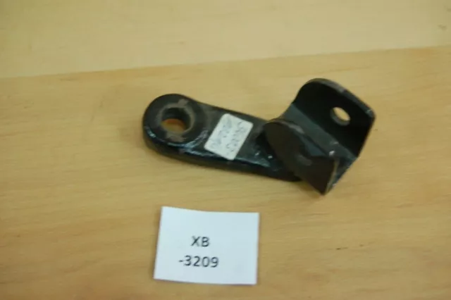 Kawasaki KZ550 34003-1021 HOLDER,STEP,L.H xb3209