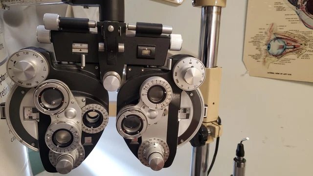Reichert Minus Cylinder Ultramatic Phoroptor - Cyl 11625B Phoropter Refractor
