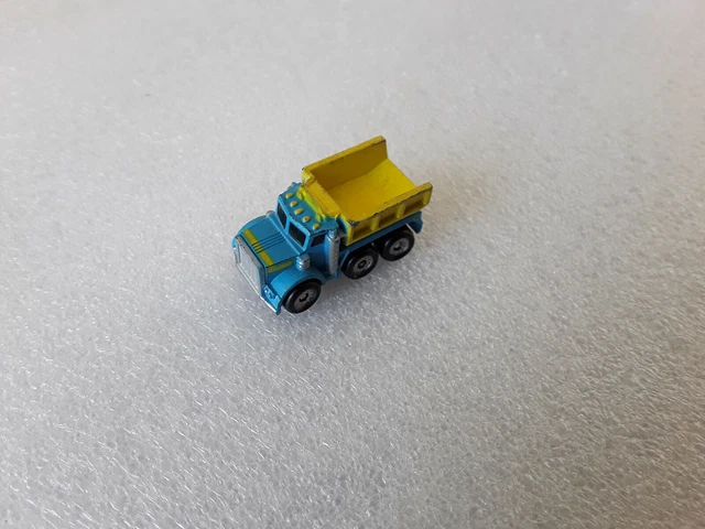 MicroMachines Set Camion Con Rimorchio E Auto | Toy Partner MMW0027, Due Modelli Diversi, Veicoli In Miniatura Da Collezione - 5