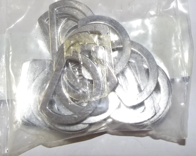 23 anillos en D planos de fundición sólida bucles de metal hebillas correa de malla 20 mm color plata