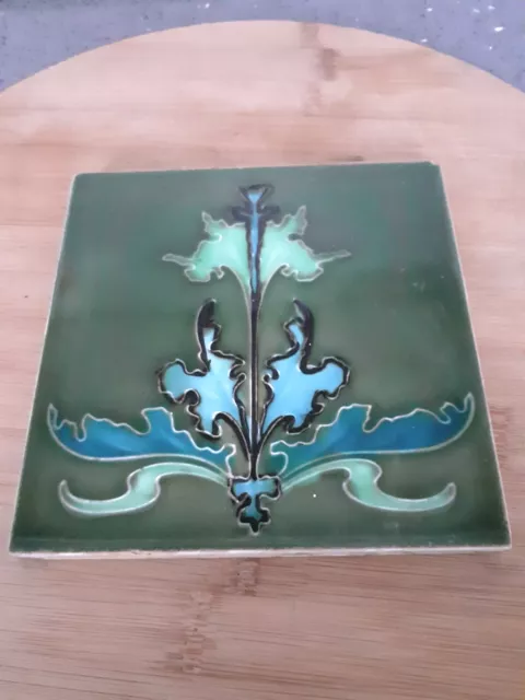 Good Antique Art Nouveau Square Tile Stylized Tubelined Floral Deco. On Green