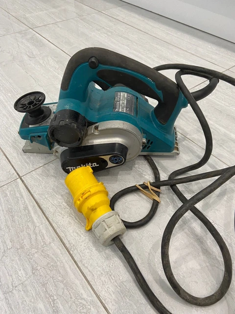 Makita kp0810 power 2025 planer