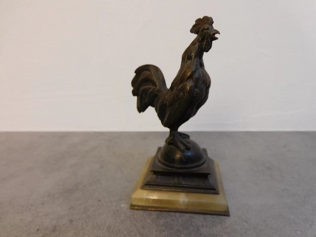 PETIT BRONZE COQ SUR SOCLE EN MARBRE DU XIX ème SIECLE