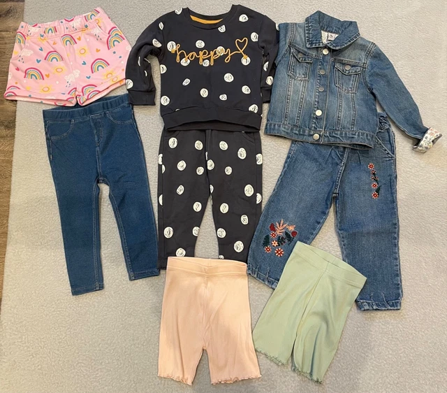 ~~~~~~Small Bundle of Baby Girls Clothing~~~~~~ 12-18 months