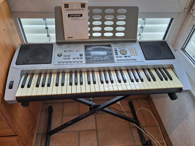 E-Piano LP-6210C mit vielen Rhythmen, Klängen und Funktionen