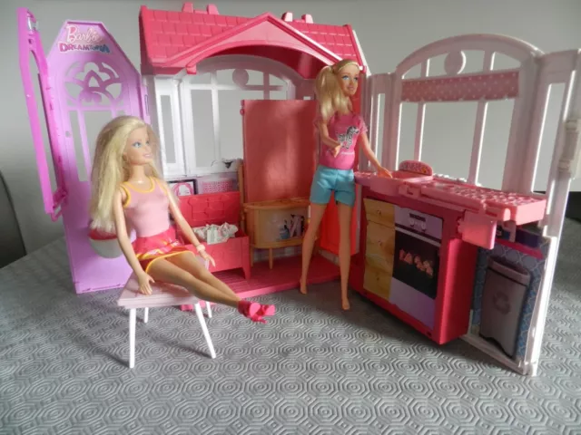 1999 Barbie ARTS 'N CRAFTS STUDIO Playset #67389