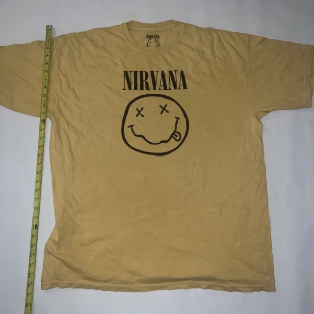 Nirvana Smiley Face Yellow Graphic Women Oversized Short Sleeve T-Short Sz L/XL