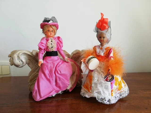 Poupée folklorique historique Parisiennes Belle Epoque lot doll vintage