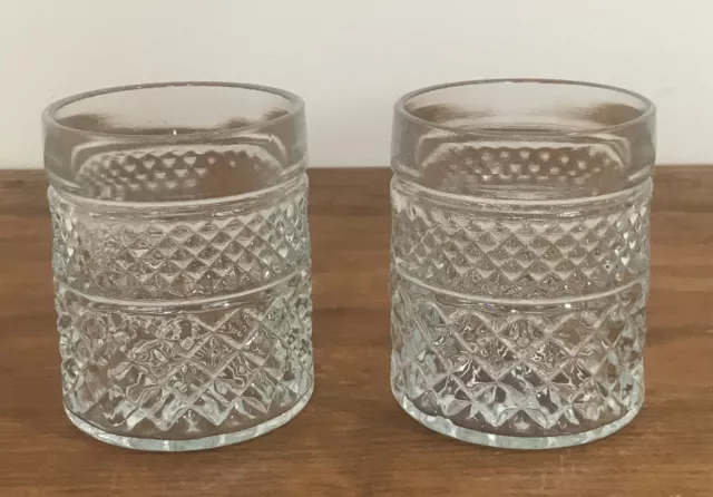2 Vintage Anchor Hocking Wexford Pattern Glasses -  225ml