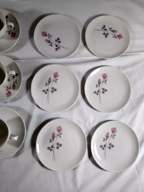 Royal Doulton Pillar Rose - Tea Set Cups, Saucers, Tea Pot, Plates & Cake Plate 2