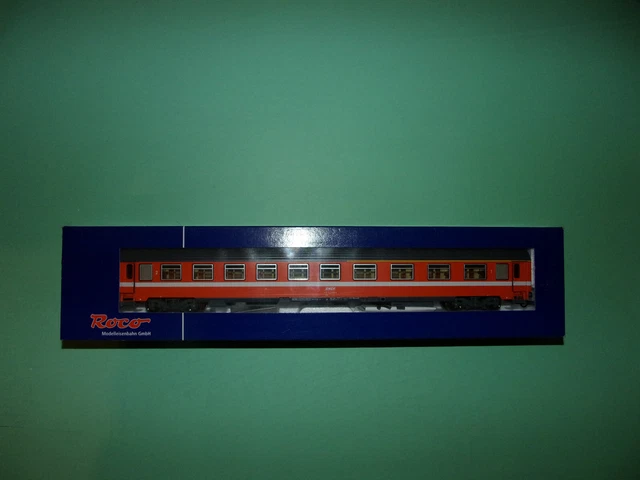 Rame Roco Corail – Voiture Voyageurs 2e Classe + Fourgon Orange – 64001-2 – Neuf Et Rare