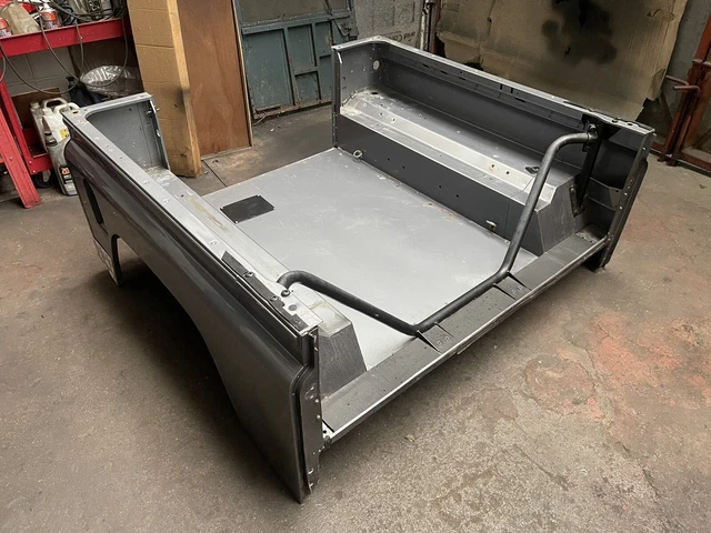 Land Rover 80 Rear Tub LAND ROVER DEFENDER 90 Puma/Td5 Rear Xs County Station Wagon Tub - Grey ...