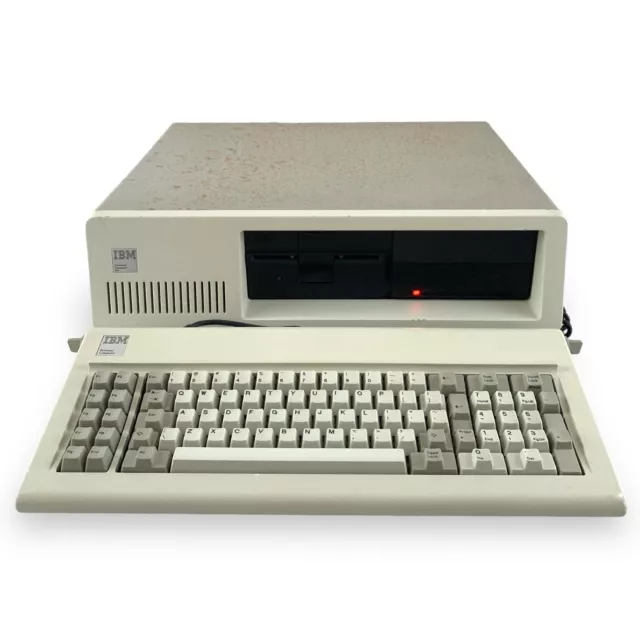 VTG 1982 IBM XT 5160 Personal Computer w/ Keyboard