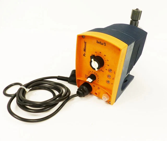 ProMinent beta/5 BT5A0713NPB900A100000 Pompa dosatrice magnetica 10,5 l/h 22W - usata-