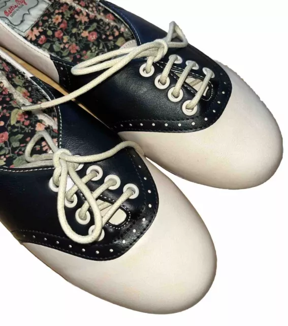 NEW Bettie Page By Ellie HALLE  Oxford Rockabilly B&W Saddle ‘50s Shoes Flats-11