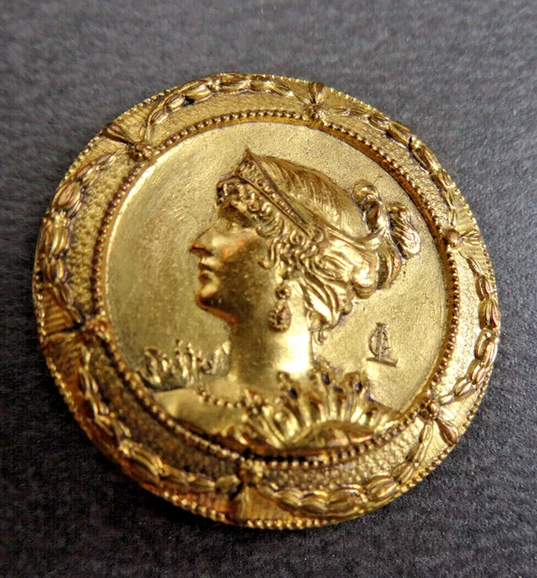 ancien-bouton-imperatrice-marie-louise-3-cm-30-mm-eur-5-00-picclick-fr