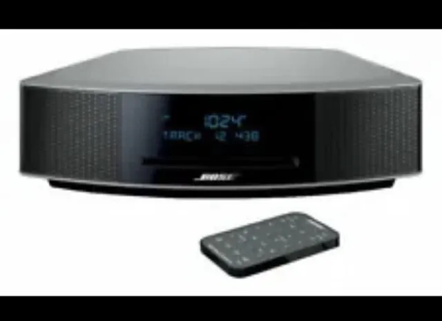 NEW Bose Wave Music System IV with Remote, CD Player and AM/FM Radio - Silver