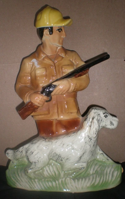 VINTAGE 1973 Ezra Brooks decanter (hunter & dog)
